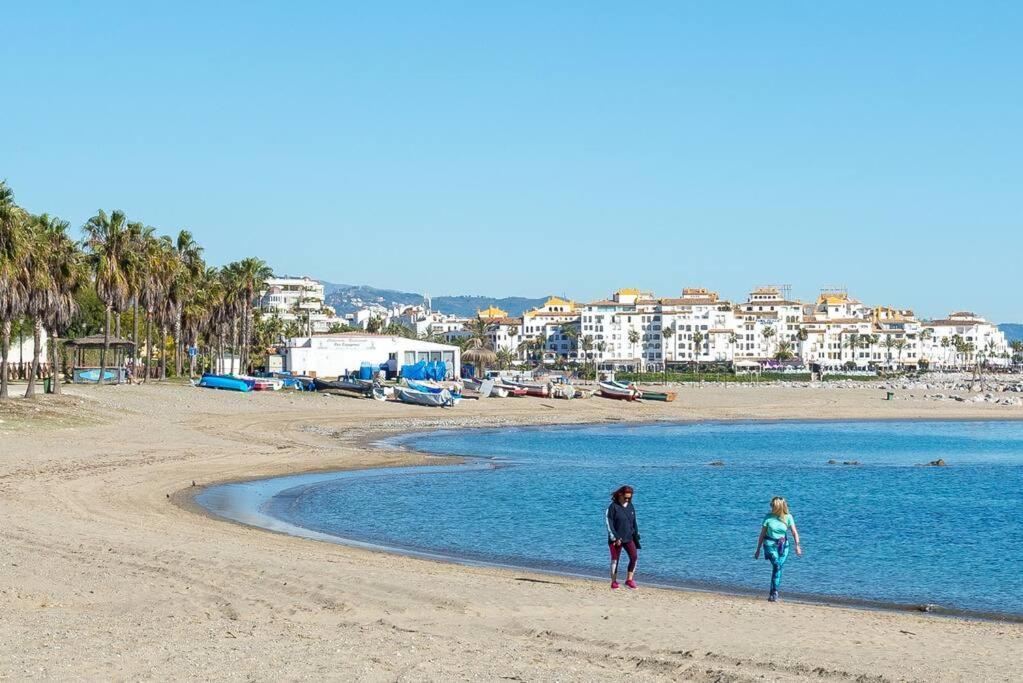 Incredible Luxury Location In Puerto Banus Beach For Families Marbella Exterior foto