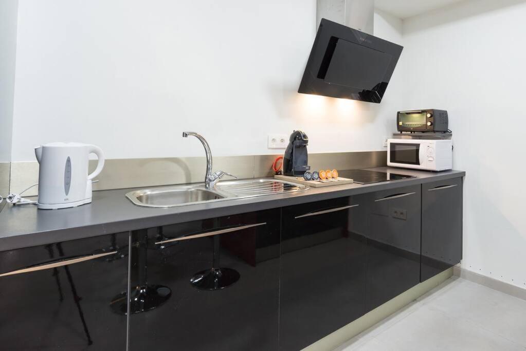 Incredible Luxury Location In Puerto Banus Beach For Families Marbella Exterior foto